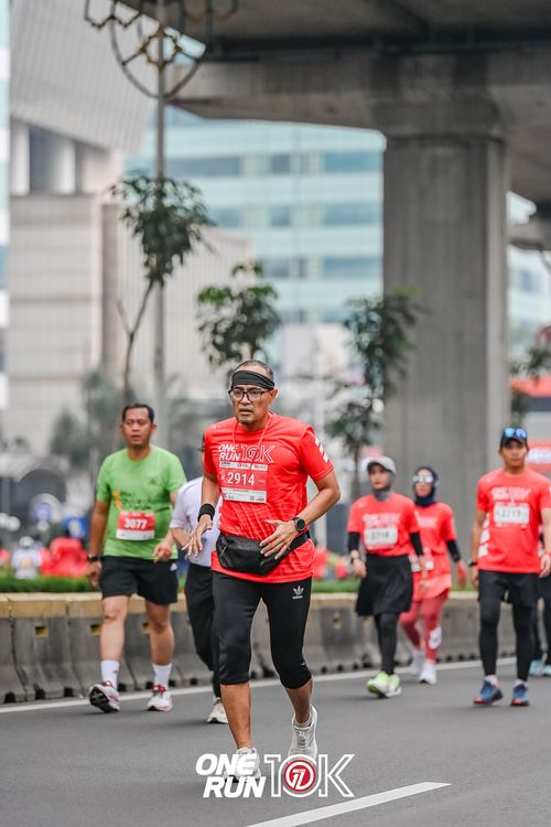 Race photo from ONE RUN 10K 2025