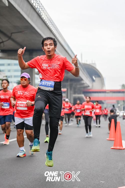 Race photo from ONE RUN 10K 2025