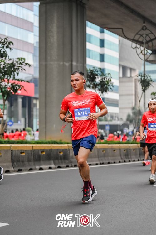 Race photo from ONE RUN 10K 2025