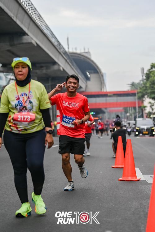 Race photo from ONE RUN 10K 2025