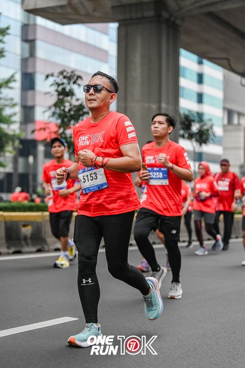 Race photo from ONE RUN 10K 2025