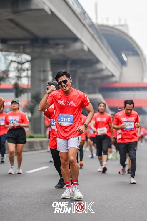 Race photo from ONE RUN 10K 2025