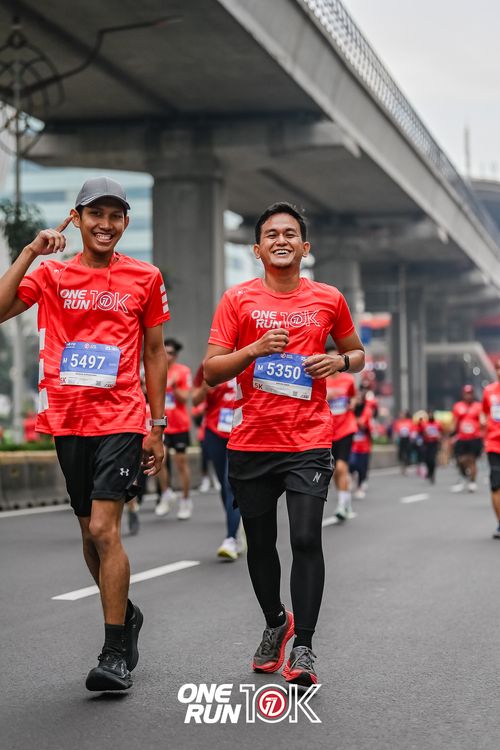 Race photo from ONE RUN 10K 2025