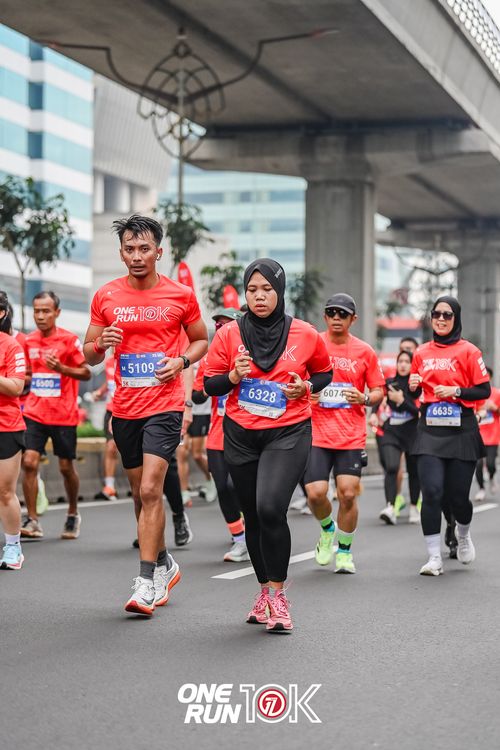 Race photo from ONE RUN 10K 2025