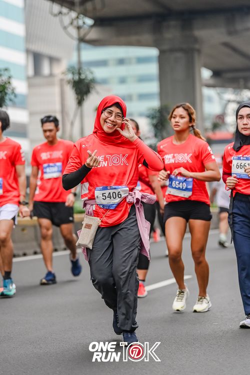 Race photo from ONE RUN 10K 2025