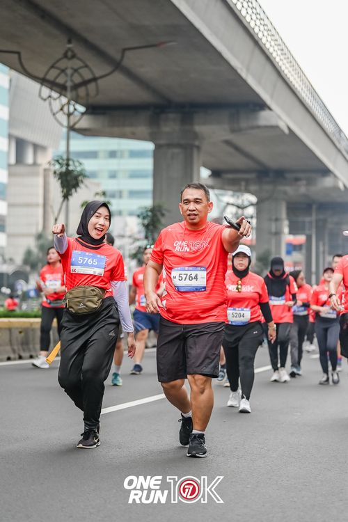 Race photo from ONE RUN 10K 2025