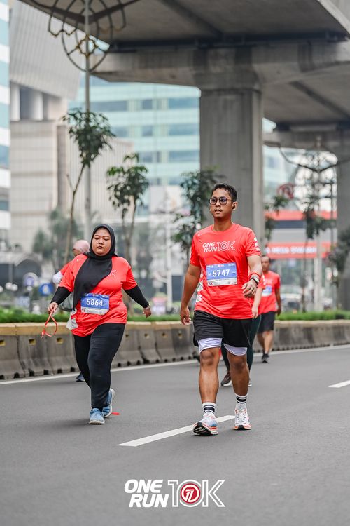 Race photo from ONE RUN 10K 2025