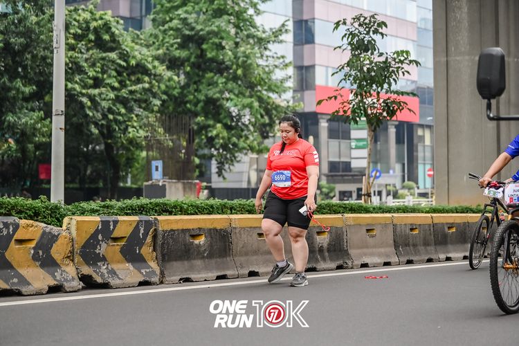 Race photo from ONE RUN 10K 2025