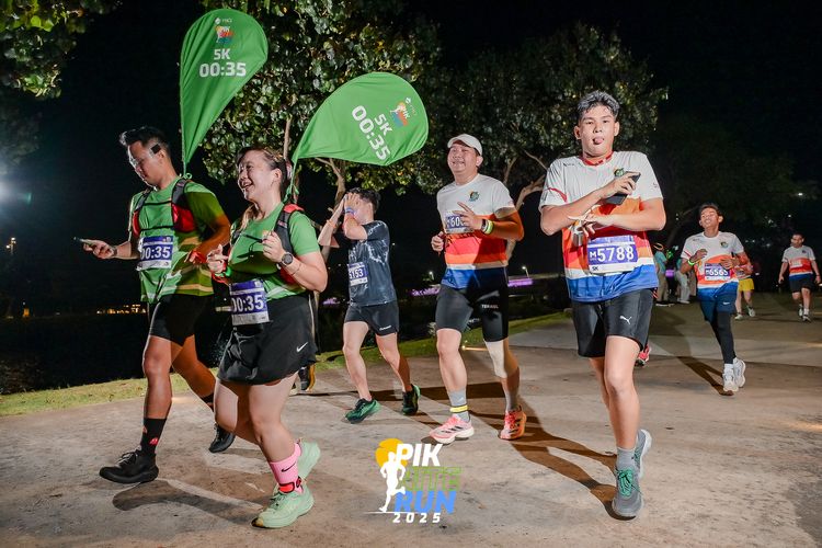 Race photo from PIK NITE RUN 2025