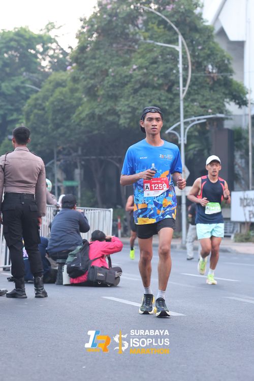 Race photo from SURABAYA ISOPLUS MARATHON 2025