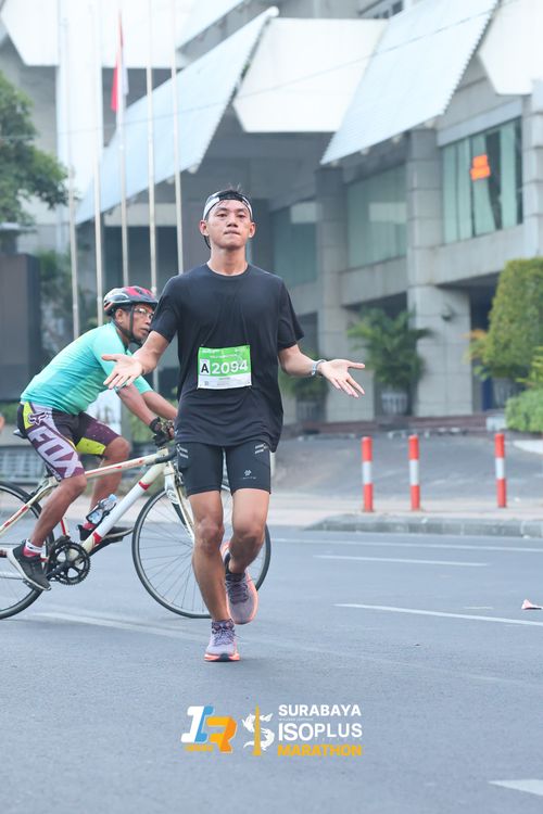 Race photo from SURABAYA ISOPLUS MARATHON 2025