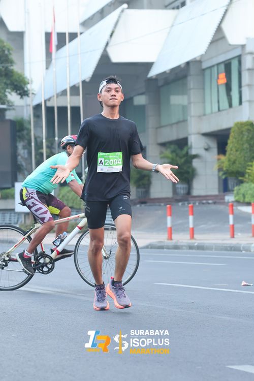 Race photo from SURABAYA ISOPLUS MARATHON 2025
