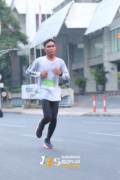 Race photo from SURABAYA ISOPLUS MARATHON 2025