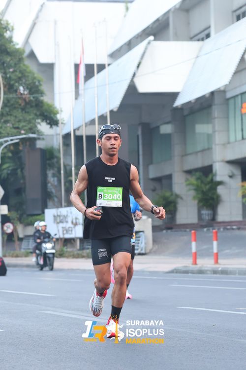 Race photo from SURABAYA ISOPLUS MARATHON 2025