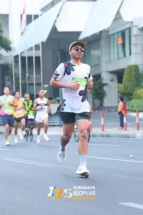 Race photo from SURABAYA ISOPLUS MARATHON 2025