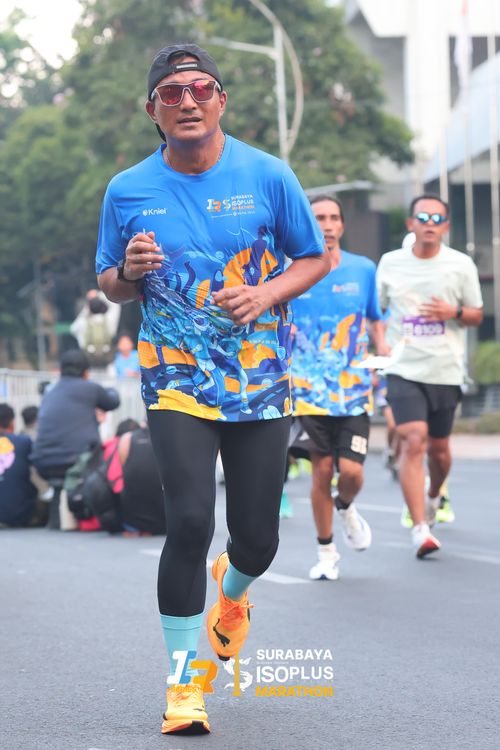 Race photo from SURABAYA ISOPLUS MARATHON 2025
