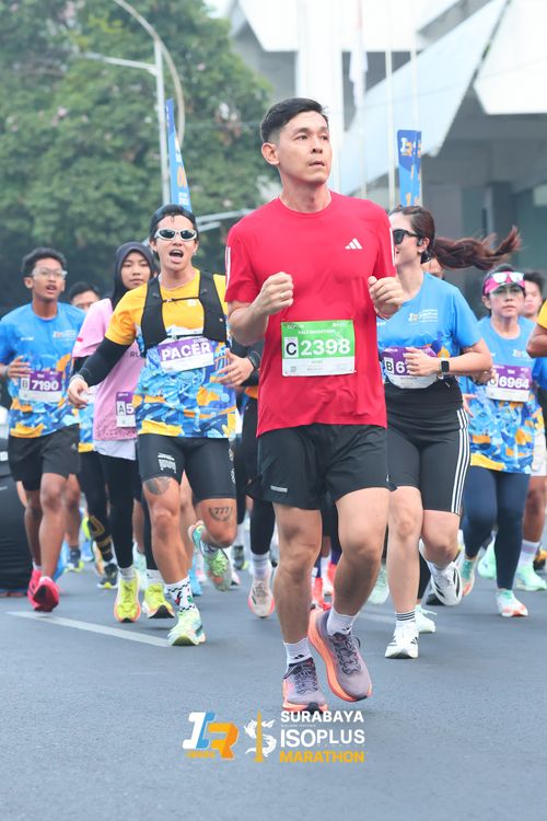 Race photo from SURABAYA ISOPLUS MARATHON 2025