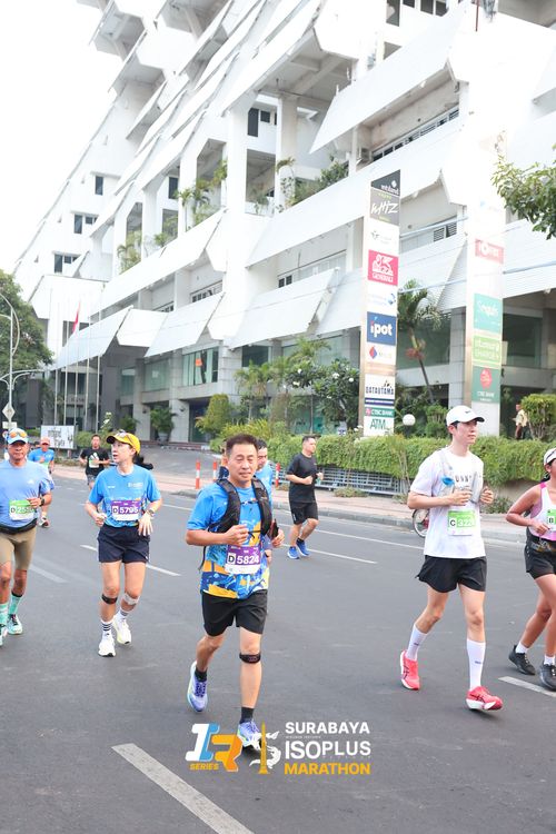 Race photo from SURABAYA ISOPLUS MARATHON 2025