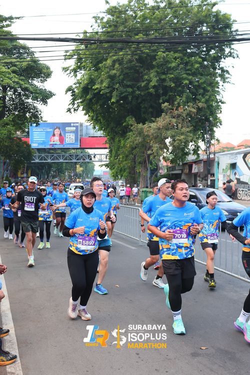 Race photo from SURABAYA ISOPLUS MARATHON 2025