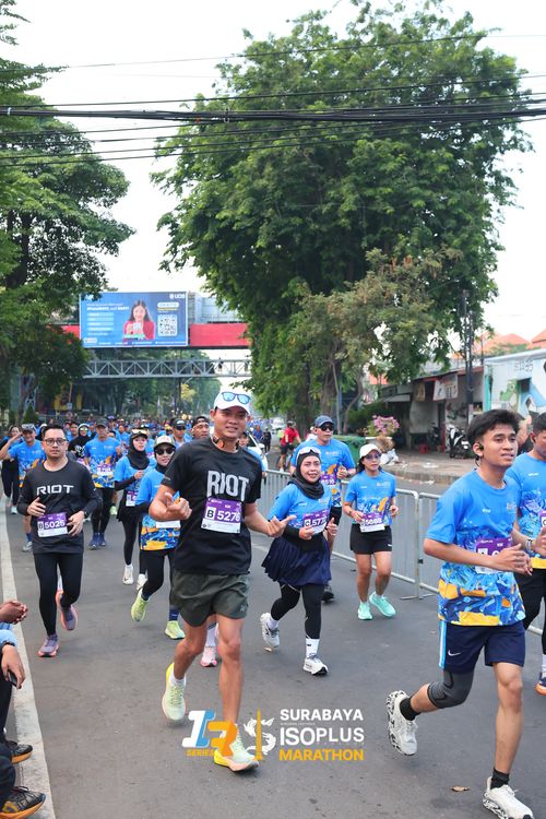 Race photo from SURABAYA ISOPLUS MARATHON 2025