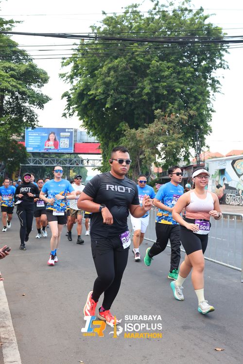 Race photo from SURABAYA ISOPLUS MARATHON 2025