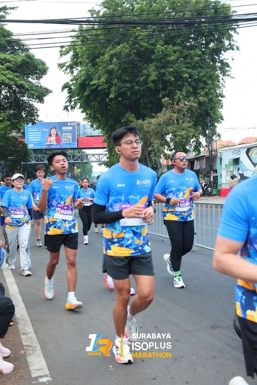 Race photo from SURABAYA ISOPLUS MARATHON 2025