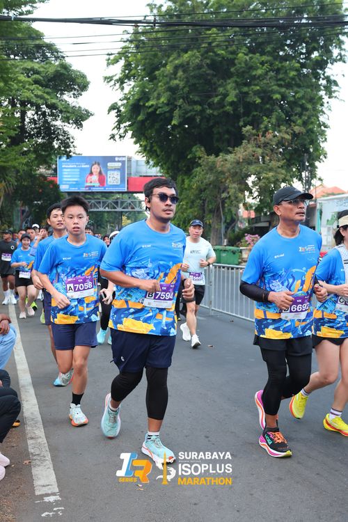 Race photo from SURABAYA ISOPLUS MARATHON 2025