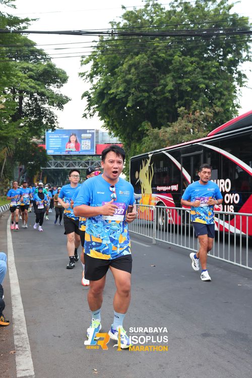 Race photo from SURABAYA ISOPLUS MARATHON 2025