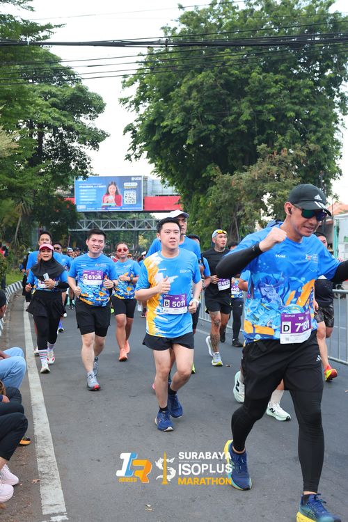 Race photo from SURABAYA ISOPLUS MARATHON 2025