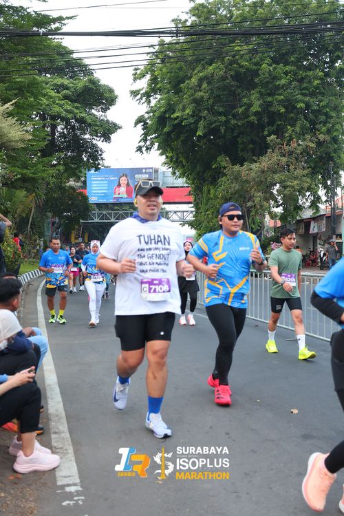 Race photo from SURABAYA ISOPLUS MARATHON 2025