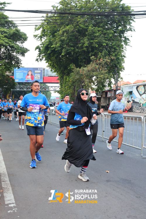 Race photo from SURABAYA ISOPLUS MARATHON 2025