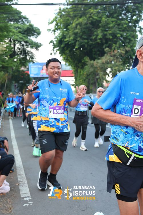 Race photo from SURABAYA ISOPLUS MARATHON 2025