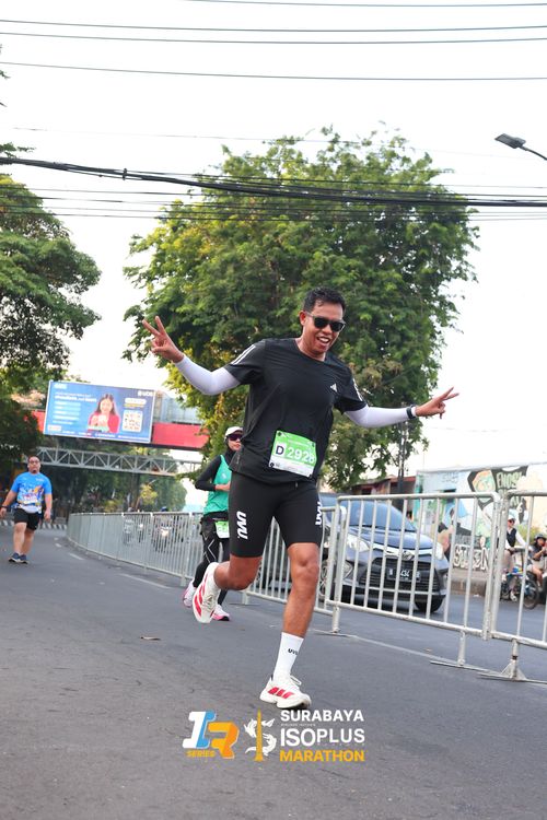 Race photo from SURABAYA ISOPLUS MARATHON 2025