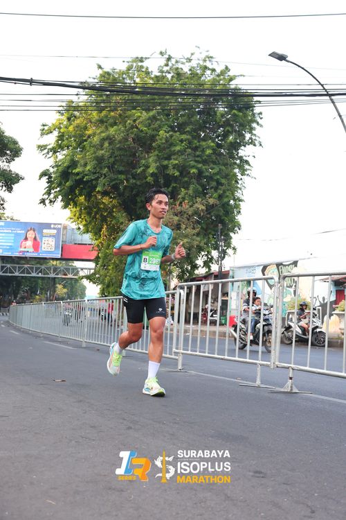 Race photo from SURABAYA ISOPLUS MARATHON 2025