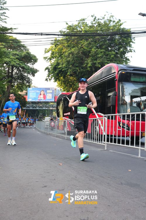 Race photo from SURABAYA ISOPLUS MARATHON 2025