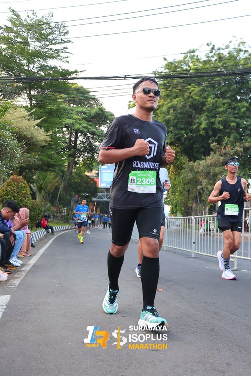 Race photo from SURABAYA ISOPLUS MARATHON 2025