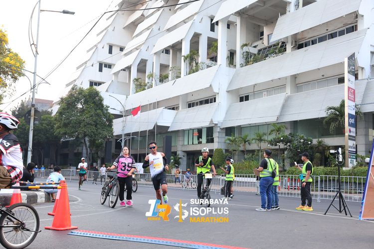 Race photo from SURABAYA ISOPLUS MARATHON 2025