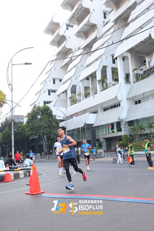 Race photo from SURABAYA ISOPLUS MARATHON 2025