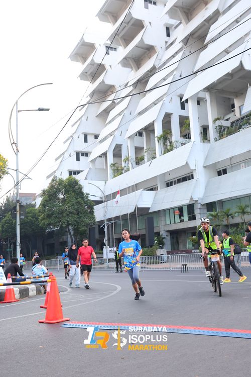 Race photo from SURABAYA ISOPLUS MARATHON 2025