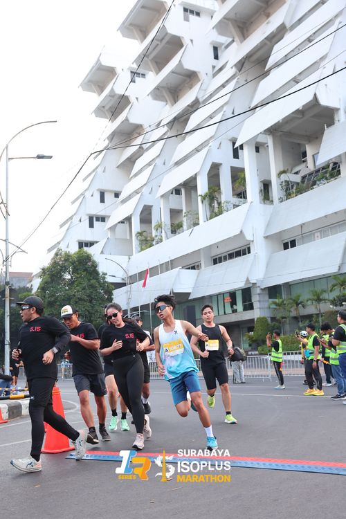 Race photo from SURABAYA ISOPLUS MARATHON 2025
