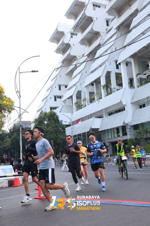 Race photo from SURABAYA ISOPLUS MARATHON 2025