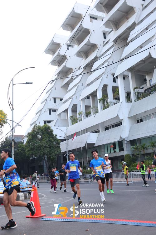 Race photo from SURABAYA ISOPLUS MARATHON 2025