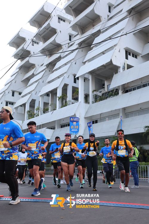 Race photo from SURABAYA ISOPLUS MARATHON 2025