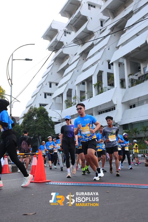 Race photo from SURABAYA ISOPLUS MARATHON 2025