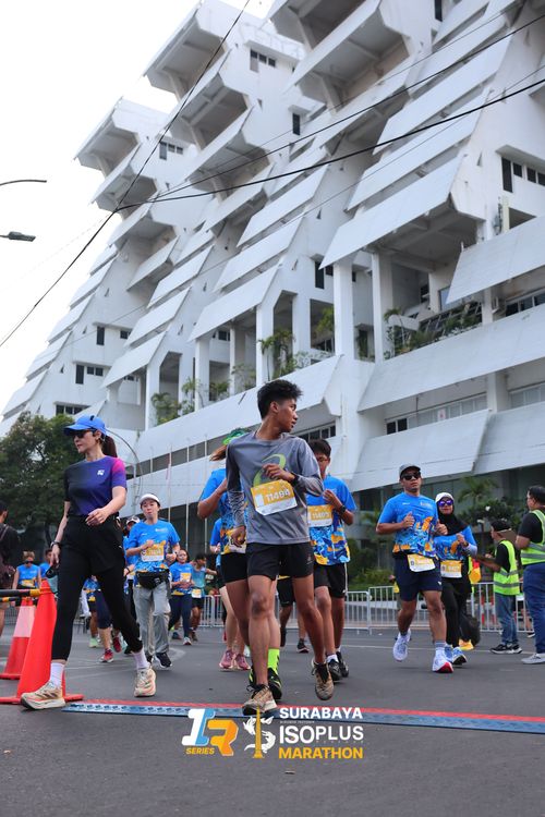Race photo from SURABAYA ISOPLUS MARATHON 2025