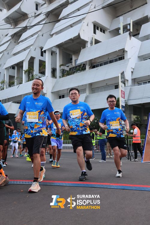 Race photo from SURABAYA ISOPLUS MARATHON 2025
