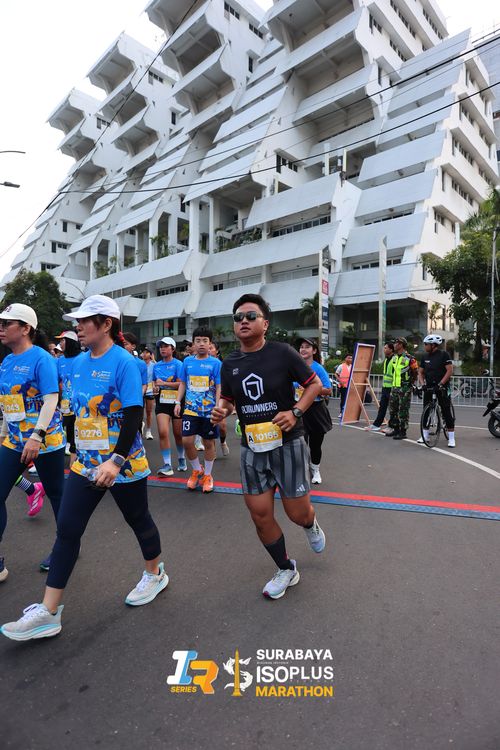 Race photo from SURABAYA ISOPLUS MARATHON 2025