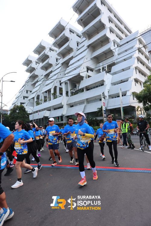 Race photo from SURABAYA ISOPLUS MARATHON 2025