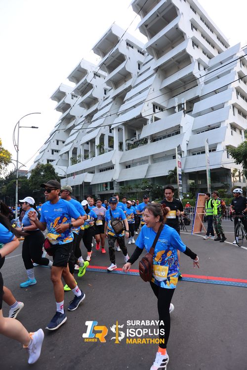 Race photo from SURABAYA ISOPLUS MARATHON 2025