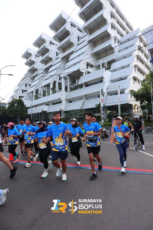 Race photo from SURABAYA ISOPLUS MARATHON 2025